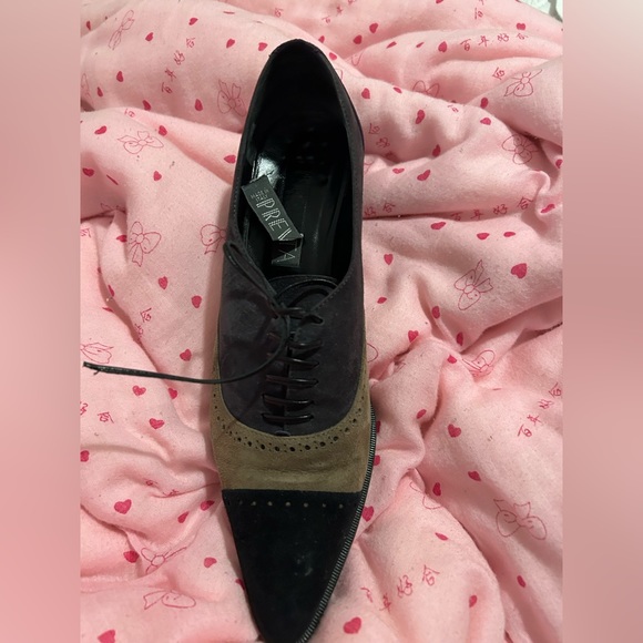 PREVATA LEATHER HEELS - Picture 6 of 8